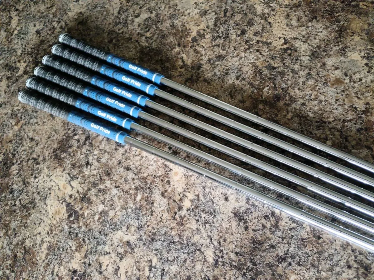 Dynamic Gold S300 120 shafts. Brand New. - Image 3