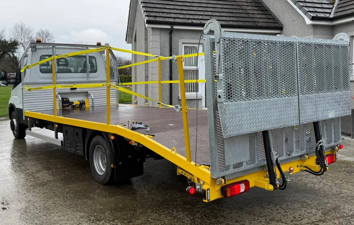 Iveco 180 7.2 t beavertail BRAND NEW CHASSIS/ BODY - Image 4