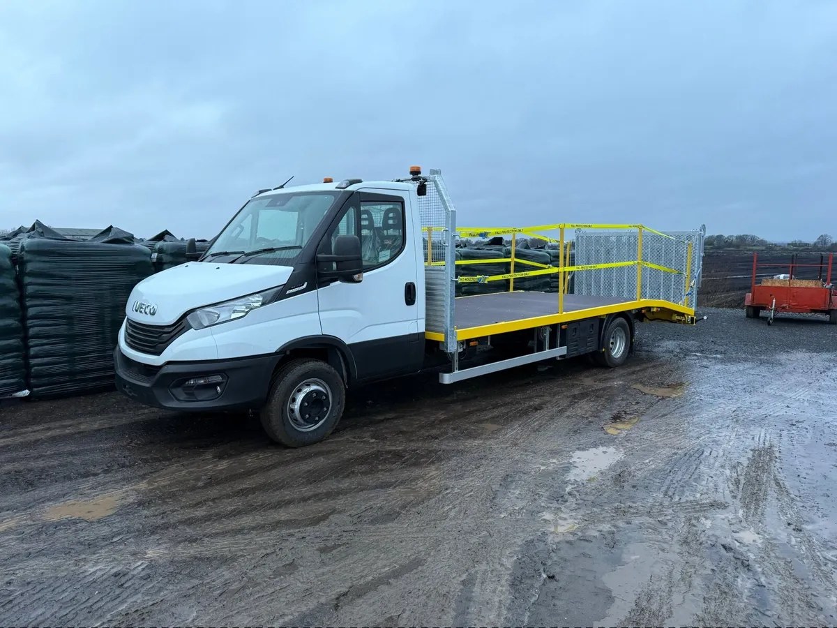Iveco 180 7.2 t beavertail BRAND NEW CHASSIS/ BODY - Image 2