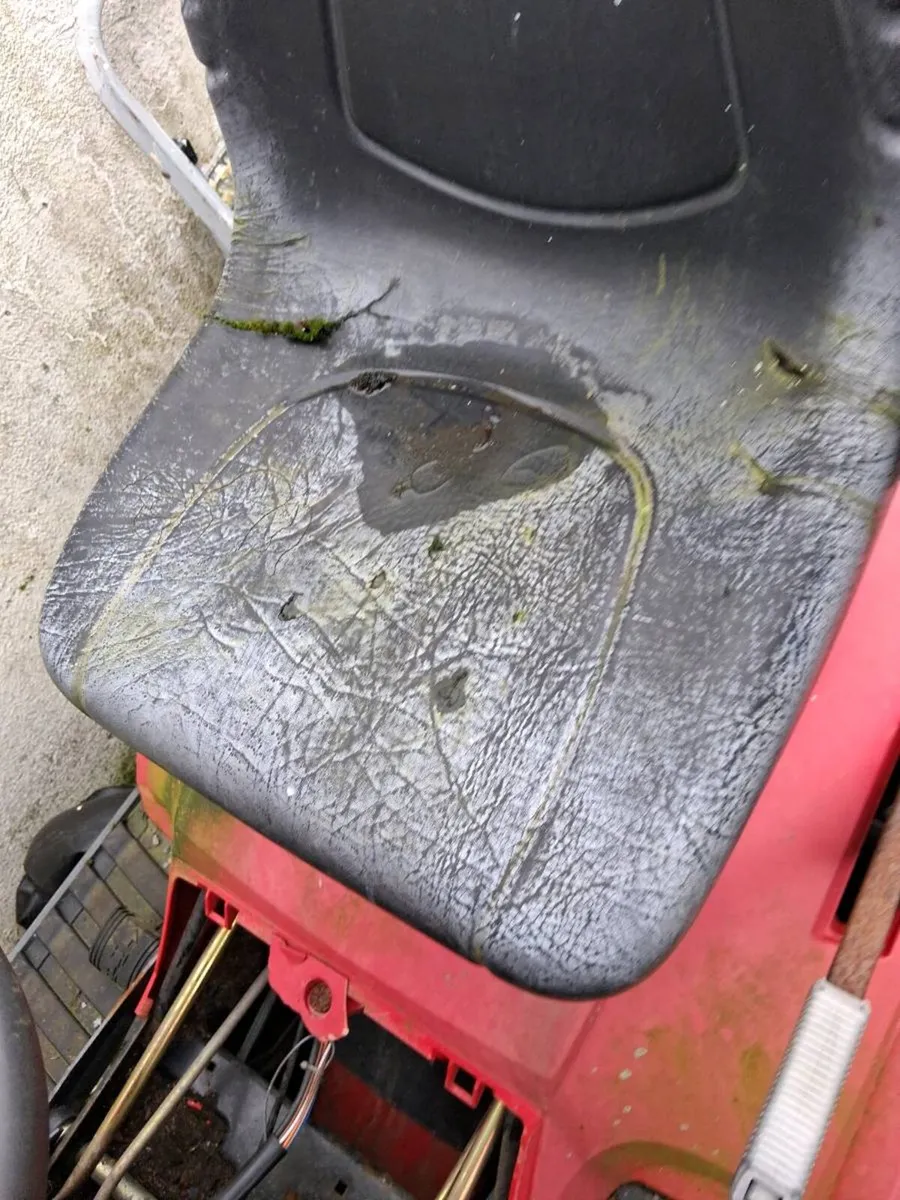 Lawnmower for parts - Image 4