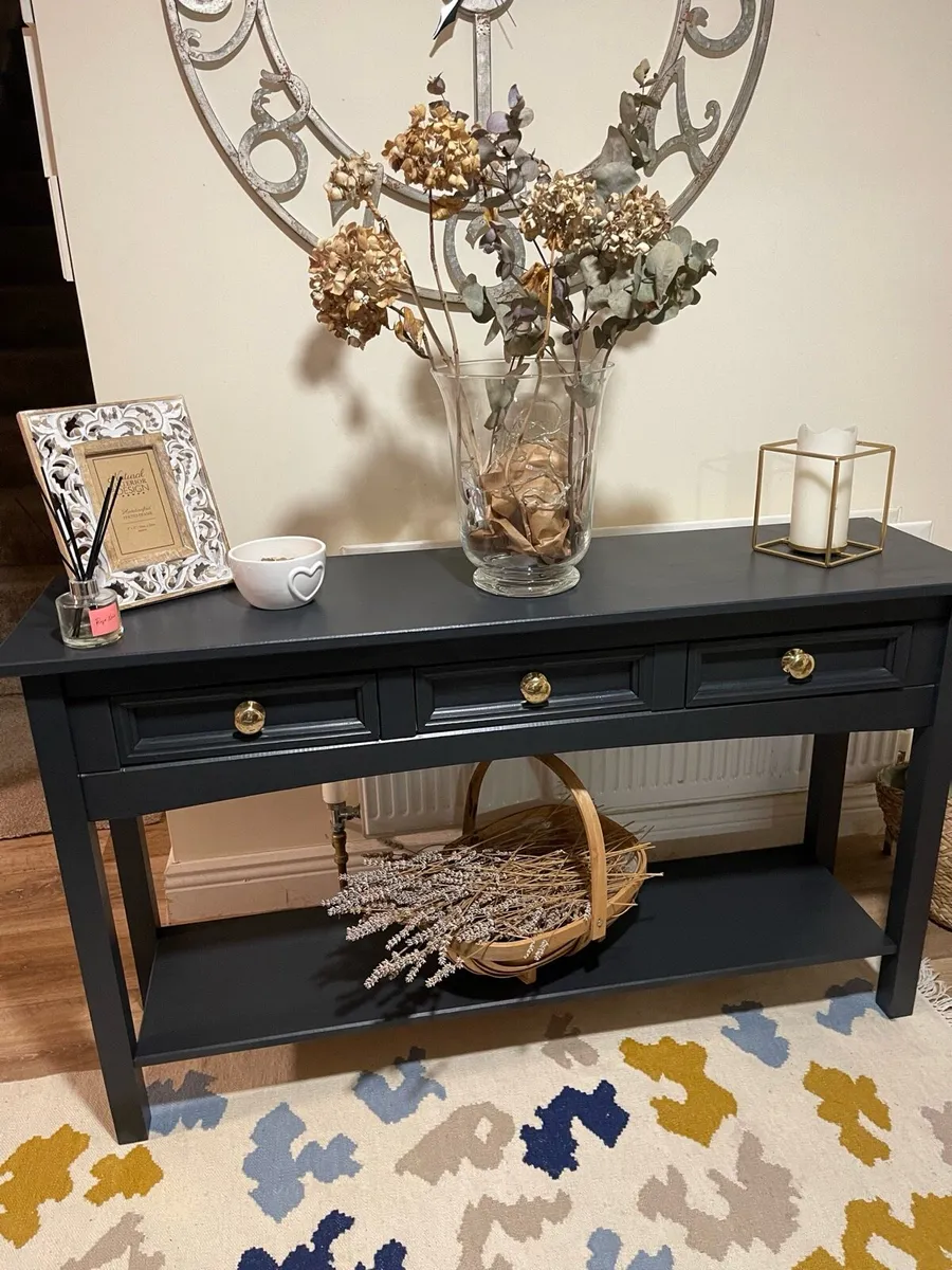 Console/Hall Table - Image 1