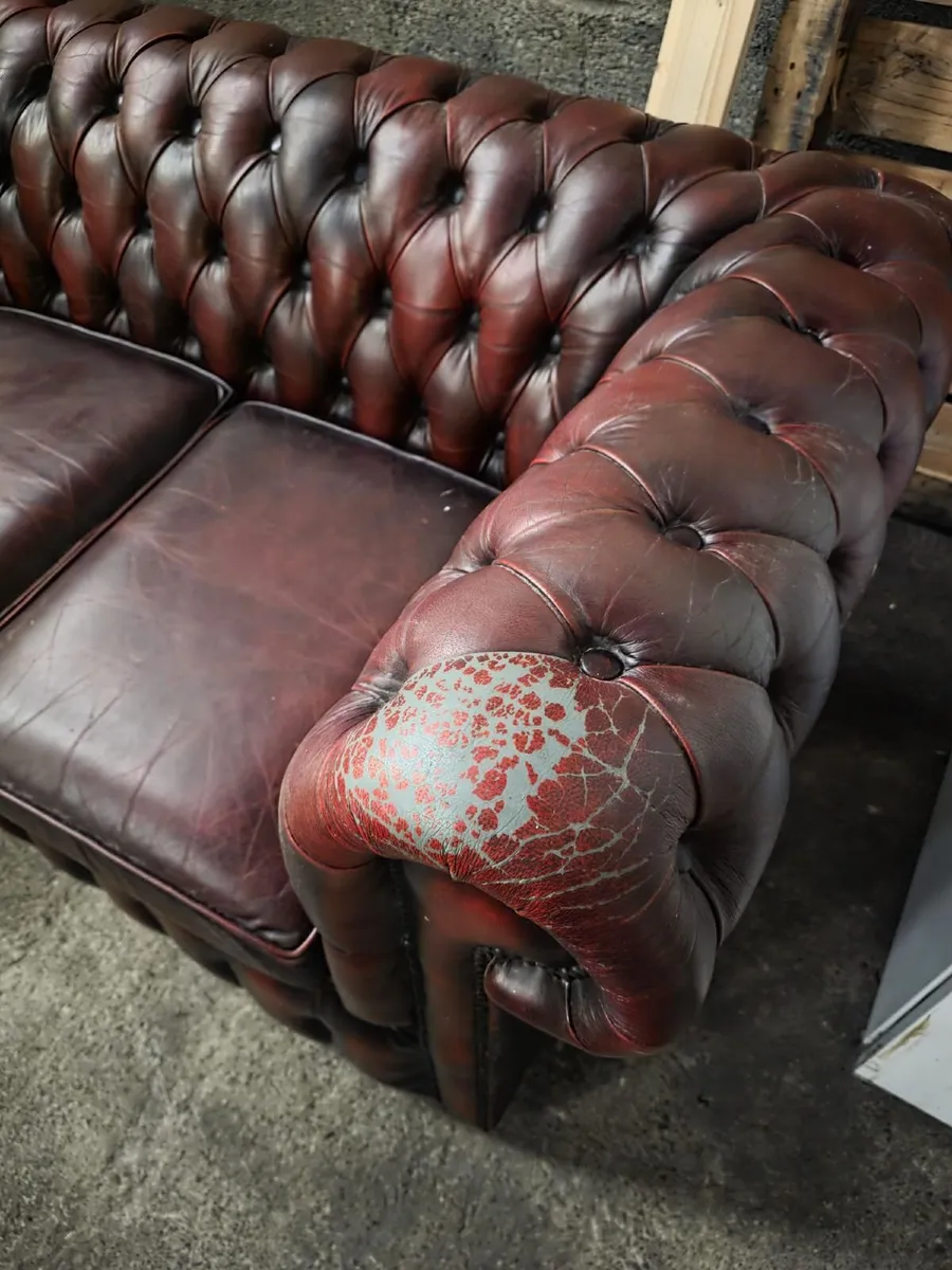 Oxblood Chesterfield 3 Seater Sofa - Image 3