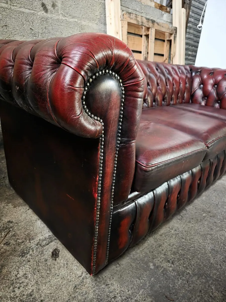 Oxblood Chesterfield 3 Seater Sofa - Image 4