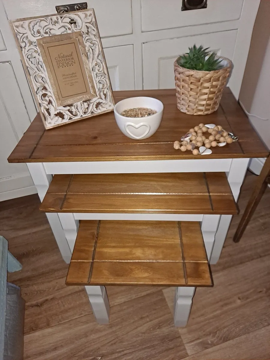 Nest of Tables - Image 4