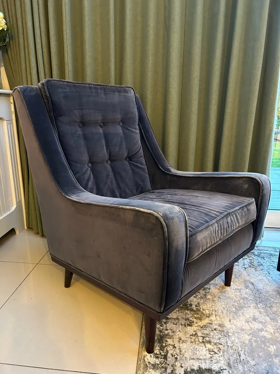 Arm Chairs x 2 - Image 1