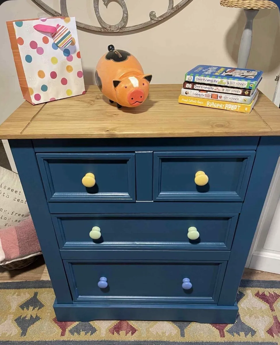 Chest of Drawers - Image 4