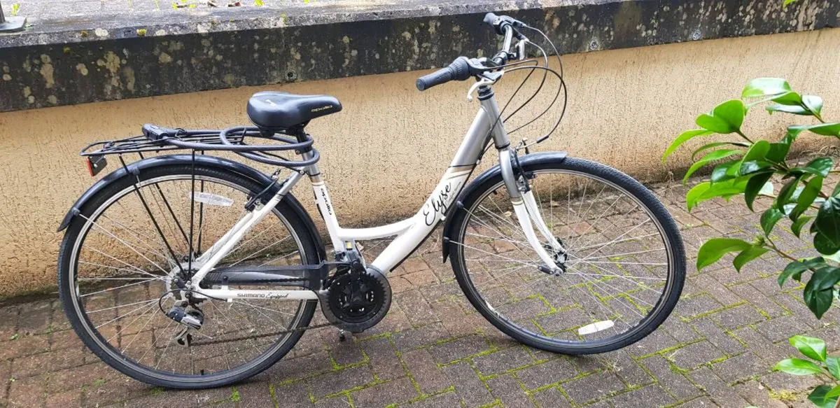 Women's bike - Image 2