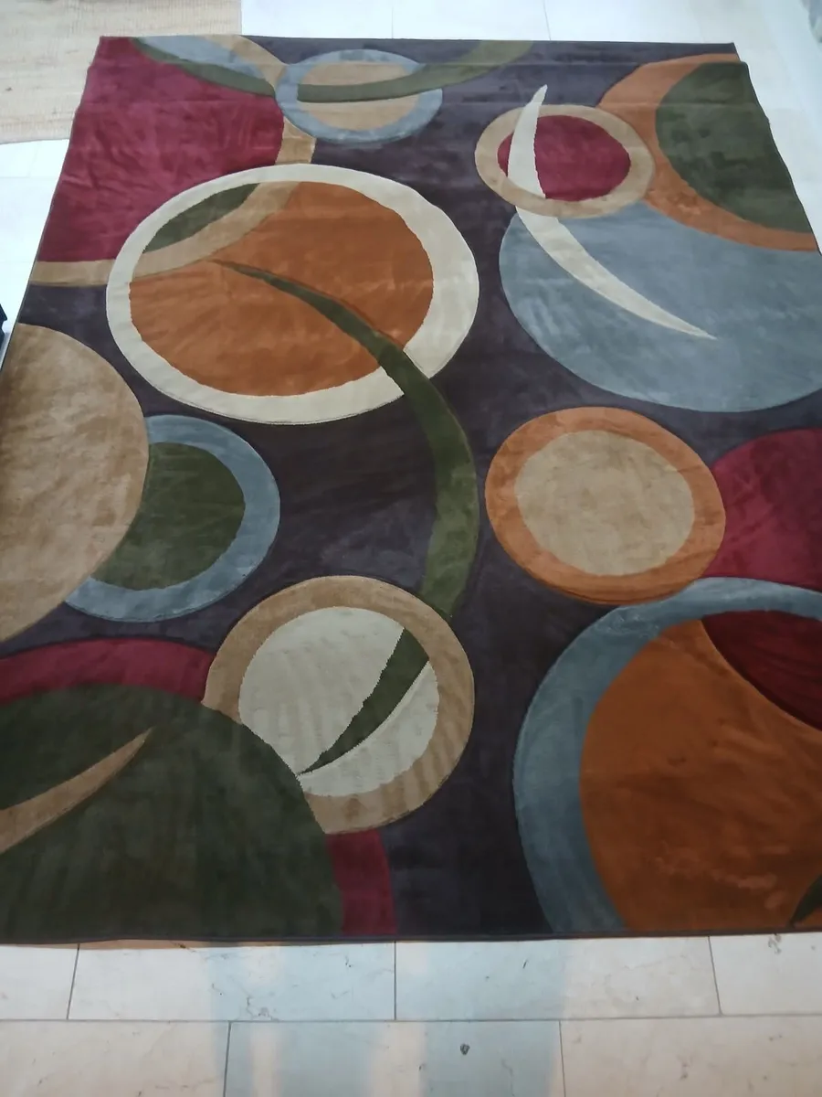 Extra large rug - Image 1
