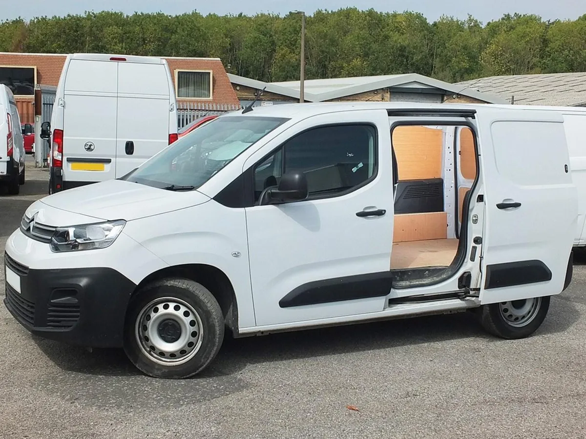2023 Citroen Berlingo Small Panel Van - Image 1