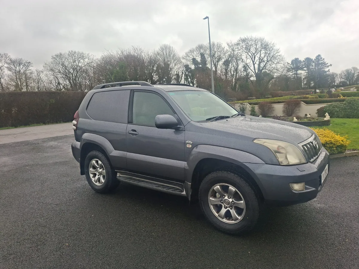 Toyota Land Cruiser 2010 - Image 1