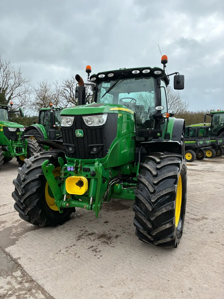 John Deere 6175R - Image 2