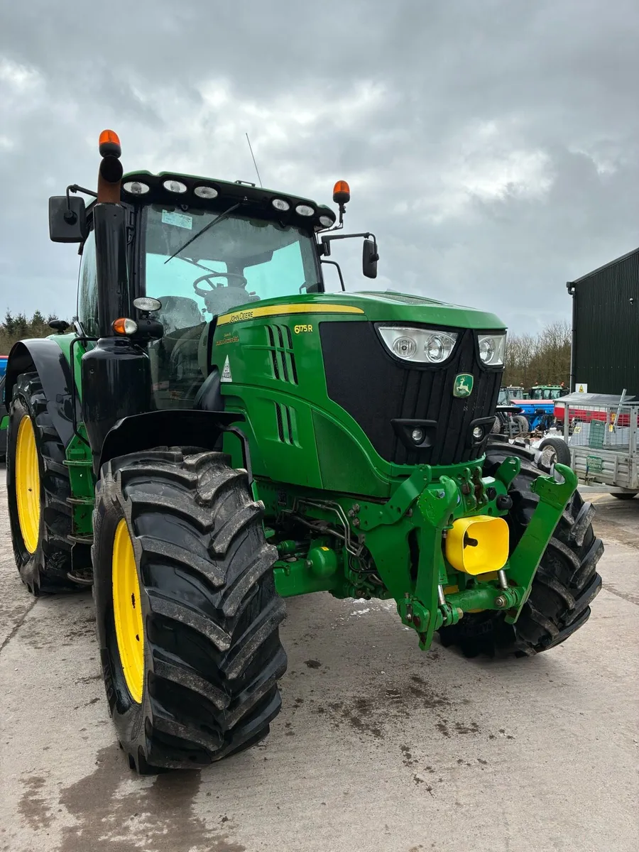 John Deere 6175R - Image 3