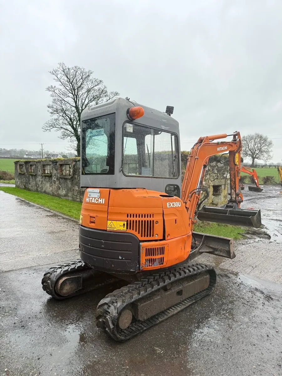 2006 hitachi ex30u - Image 3