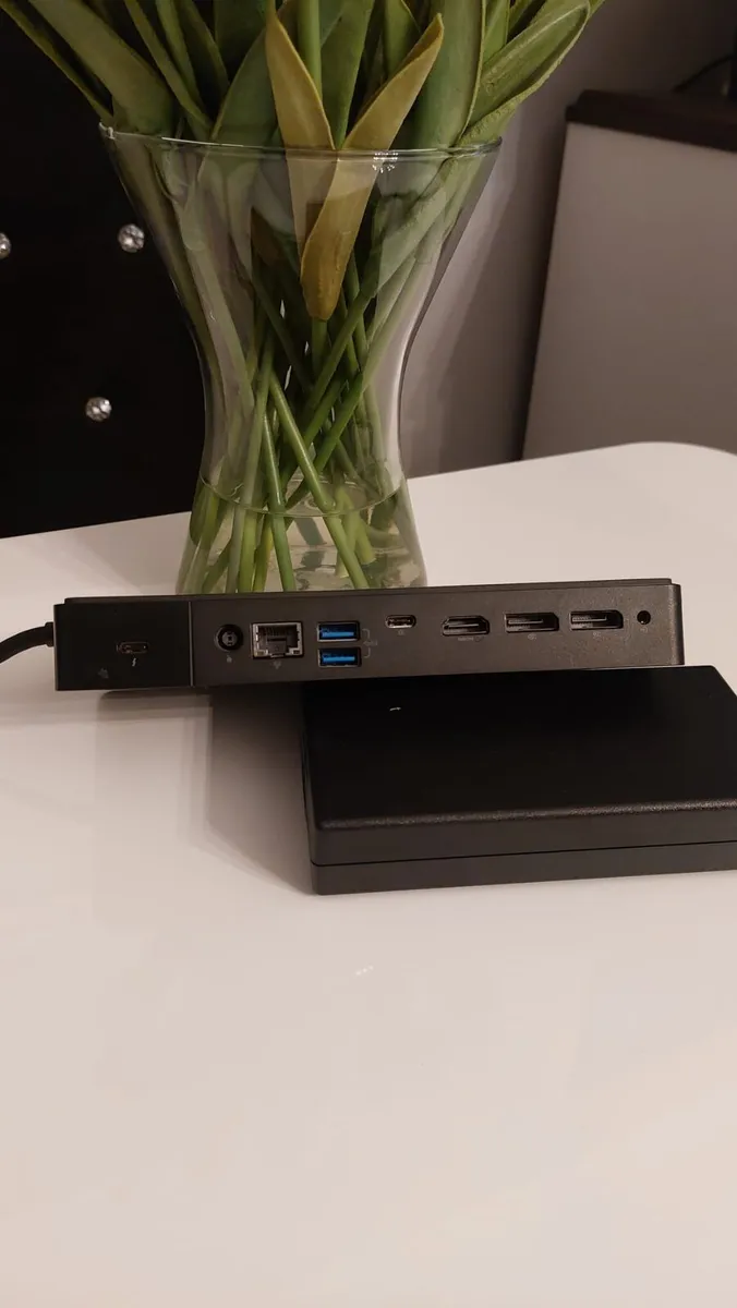 Dell WD19S Docking Station – Excellent Condition - Image 2
