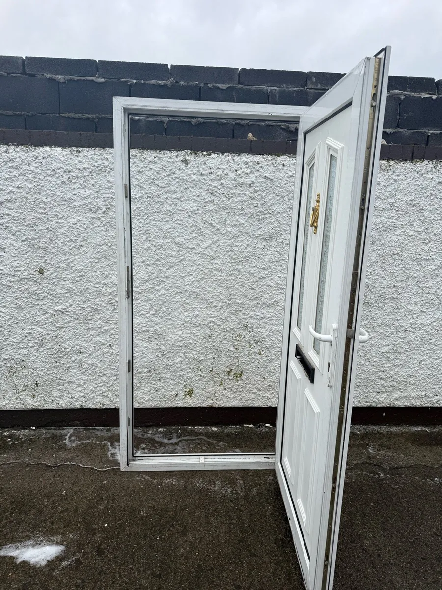 Pvc front door - Image 4