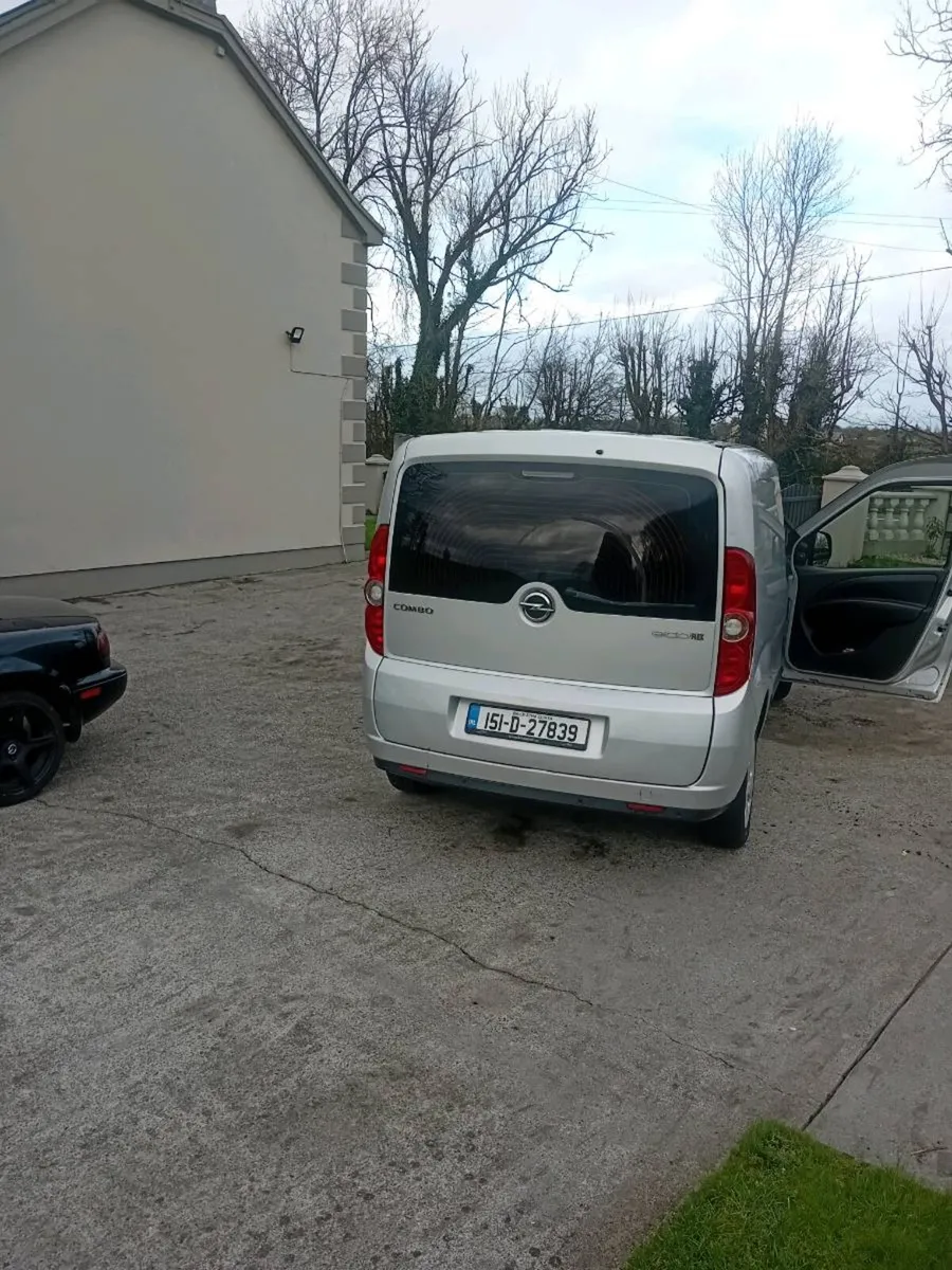 Opel combo 1.6 diesel. - Image 2