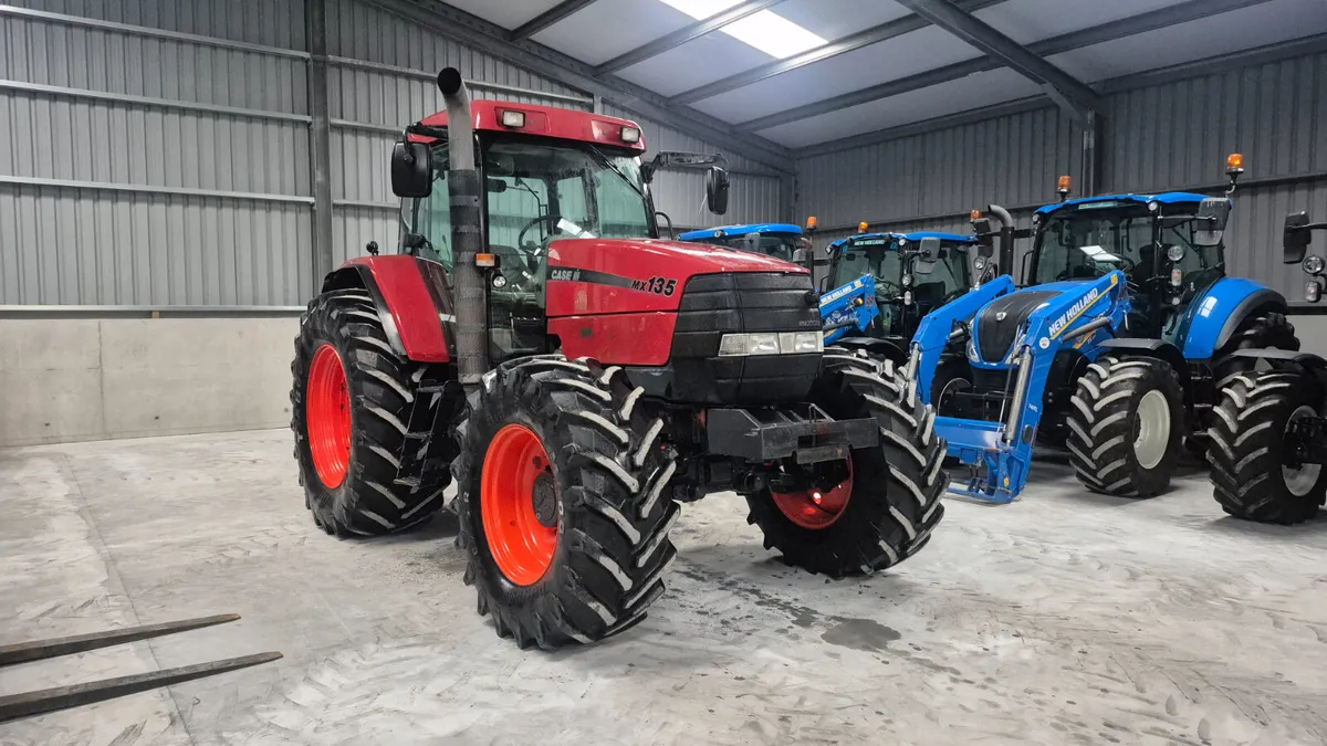 CASE MX135 - Image 1