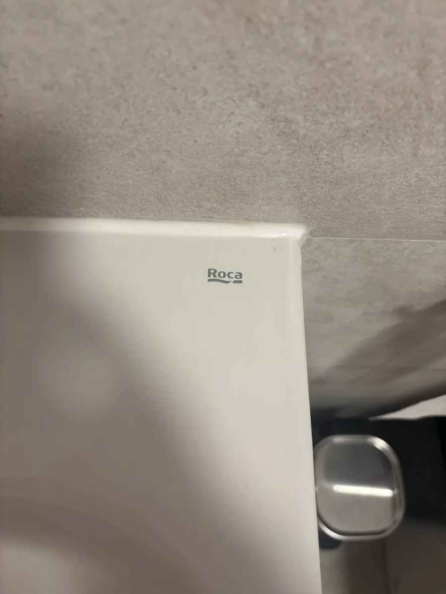 Roca sink and tap 600mm - Image 2