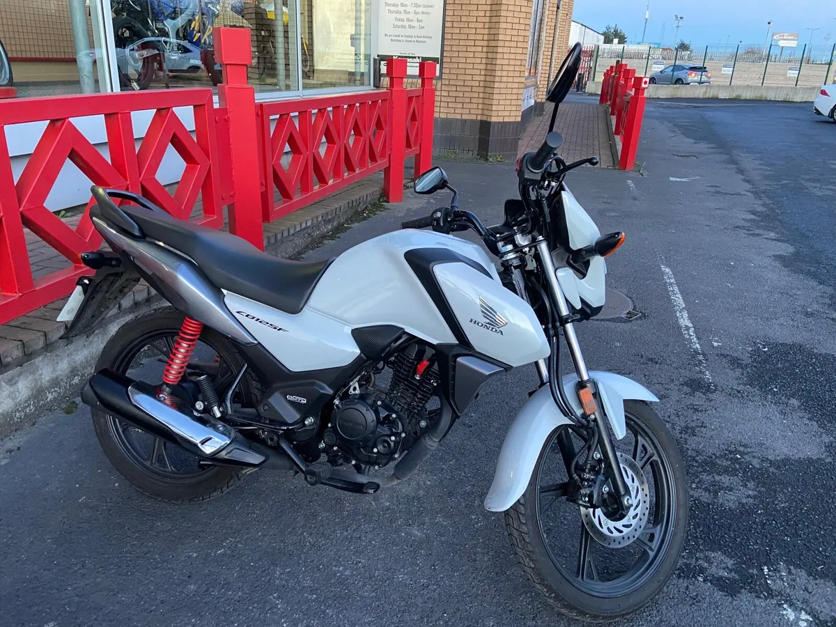 Honda CB125F  2023 - Image 4