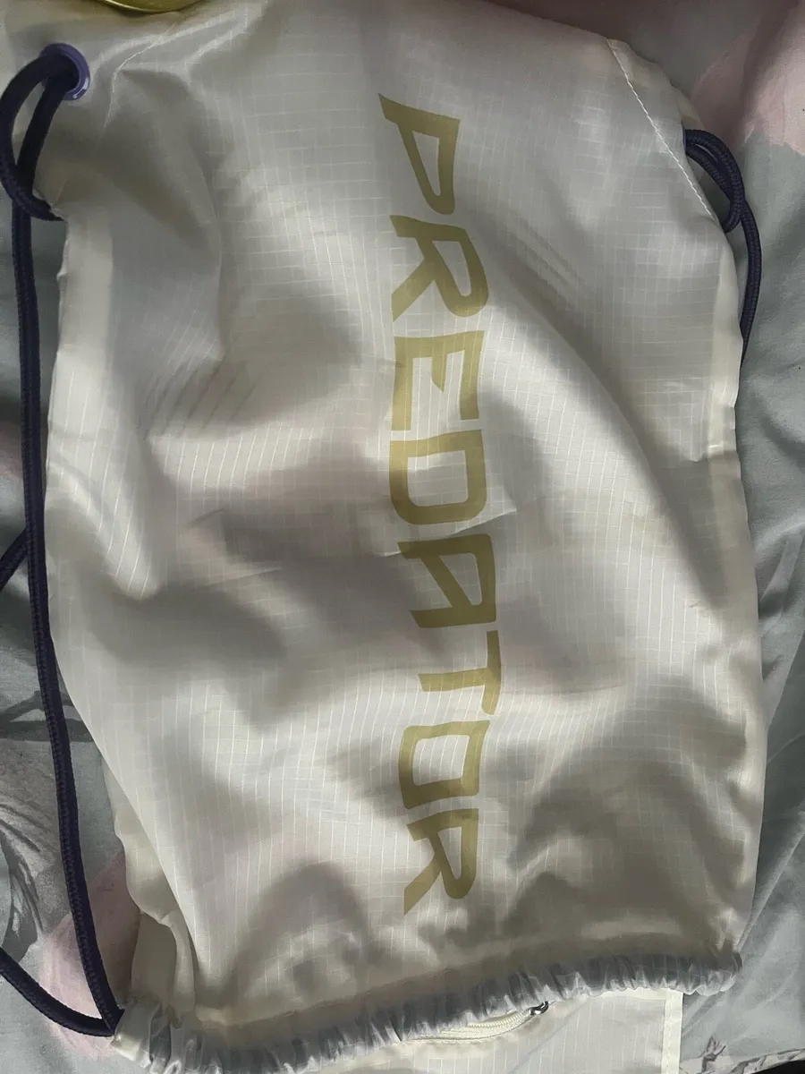 Adidas Predator Elite White and Gold - Image 4