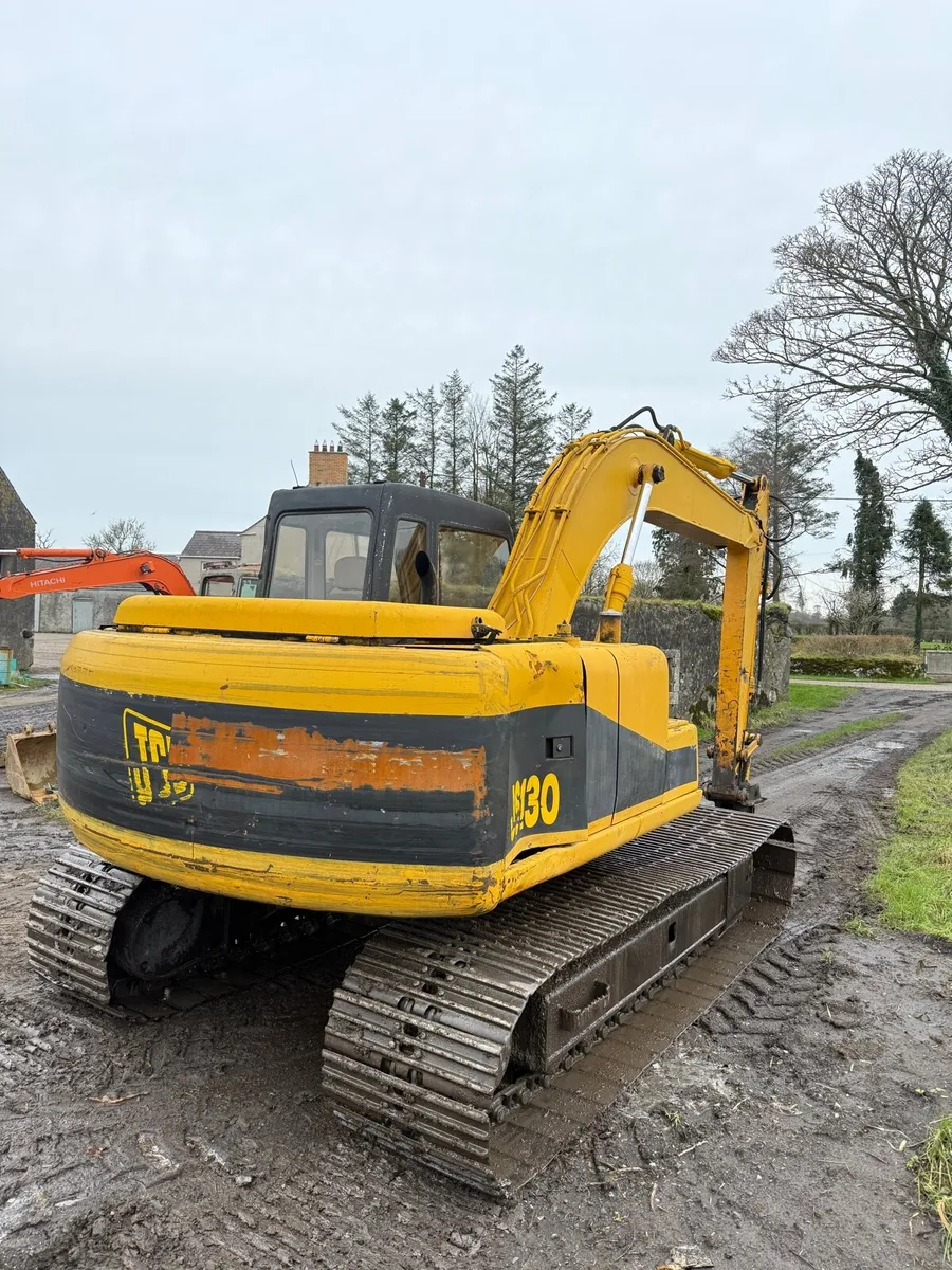 1999 JCB JS130 - Image 4