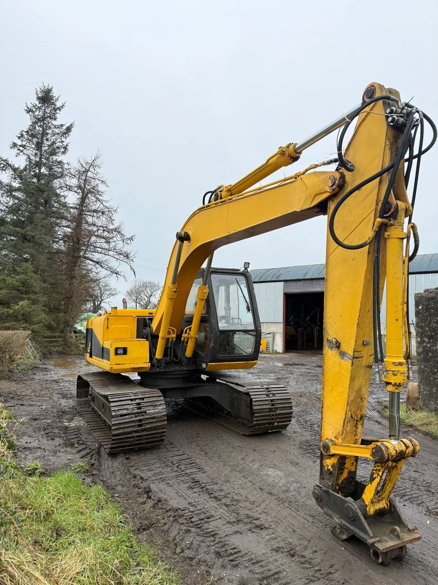 1999 JCB JS130 - Image 2