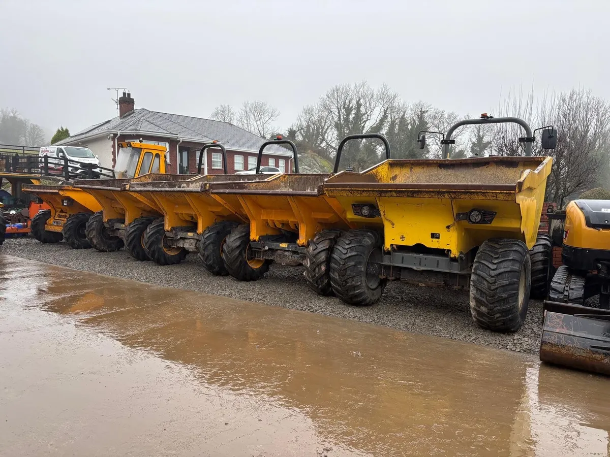 Selection of Dumpers - Image 3