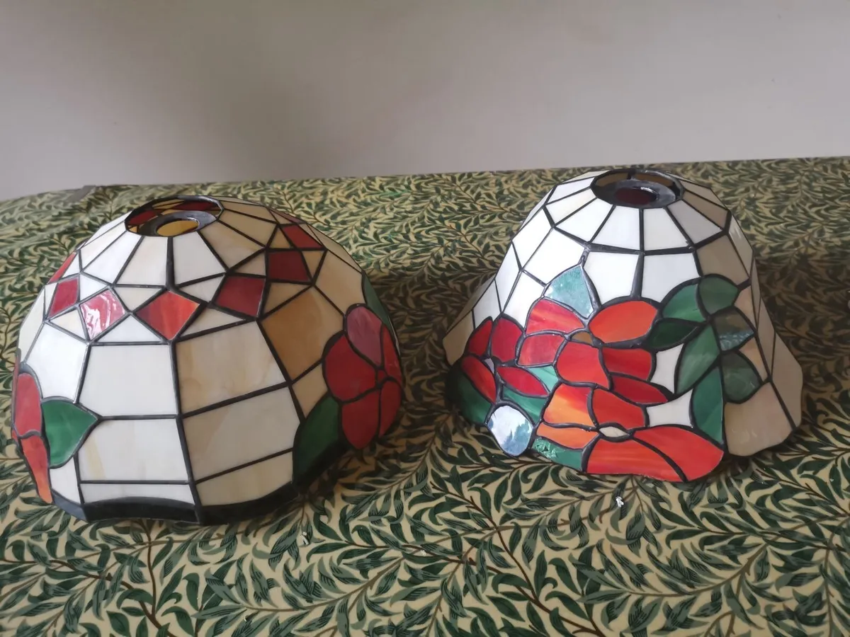 Tiffany lampshades - Image 1