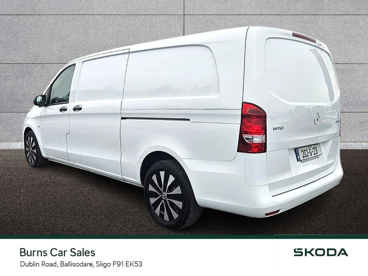 Mercedes-Benz Vito VITO 116 Select Auto - Image 3