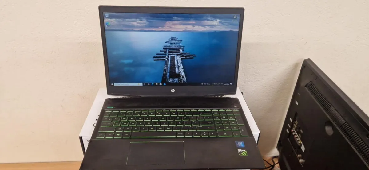 HP Omen Gaming / Mobile Workstation  15.6" - Image 1