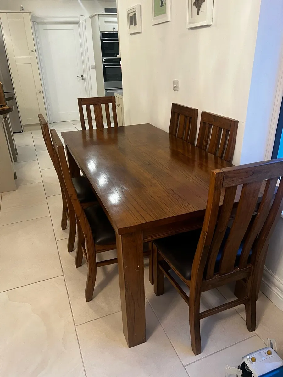 Dining Table & 6 Chairs - Image 1