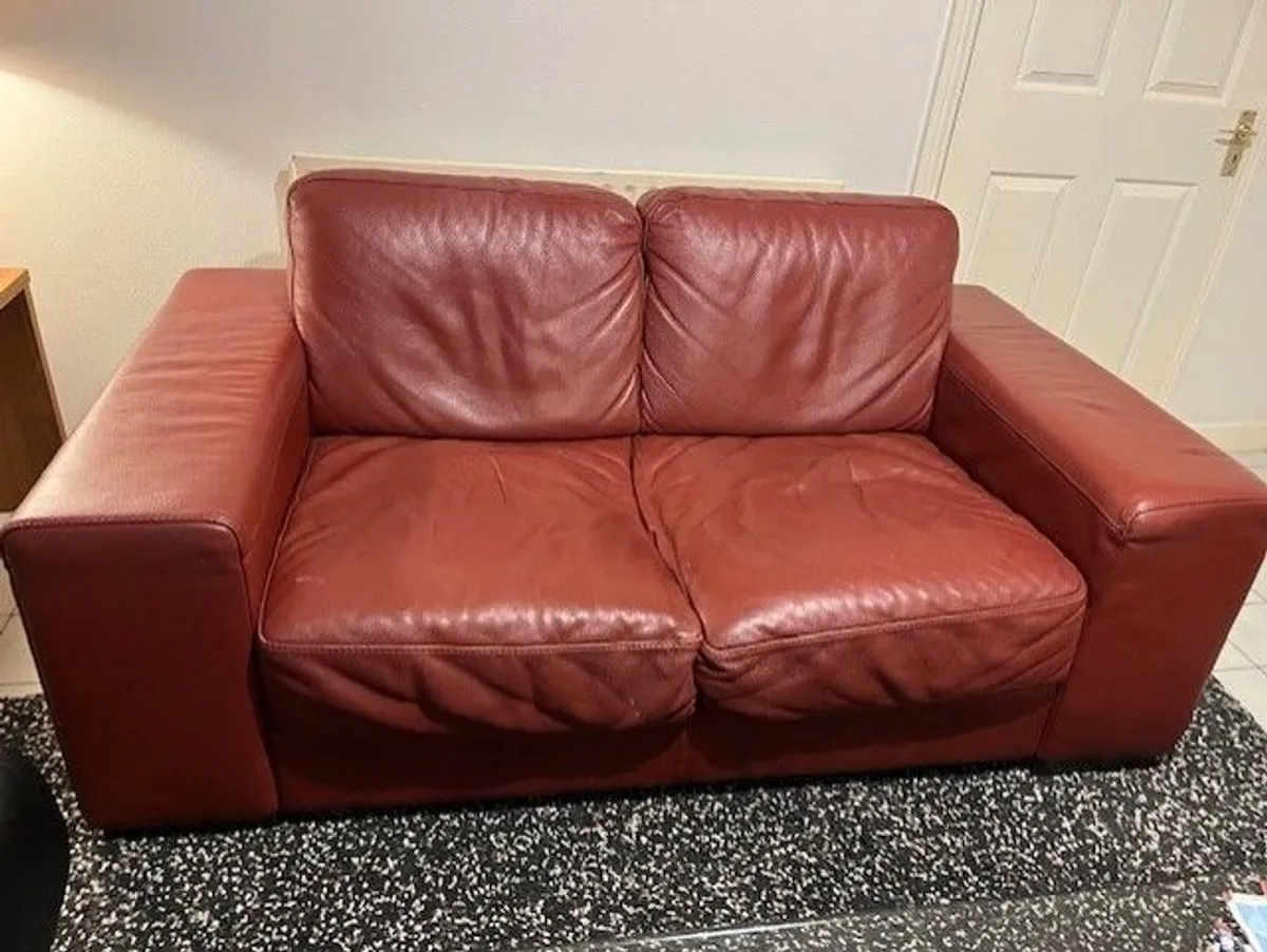 Red leather sofa set - Image 1