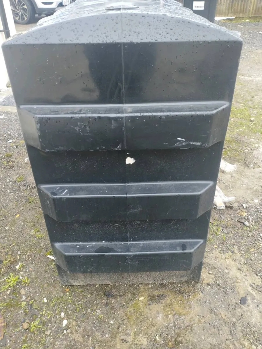1200 litre water tank - Image 3