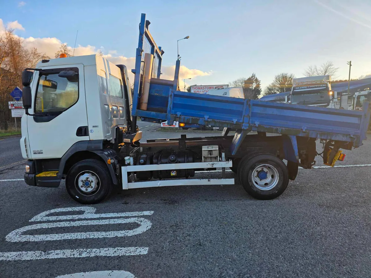 2011 DAF LF 45 160 7 1/2 TON DROPSIDE TIPPER - Image 4