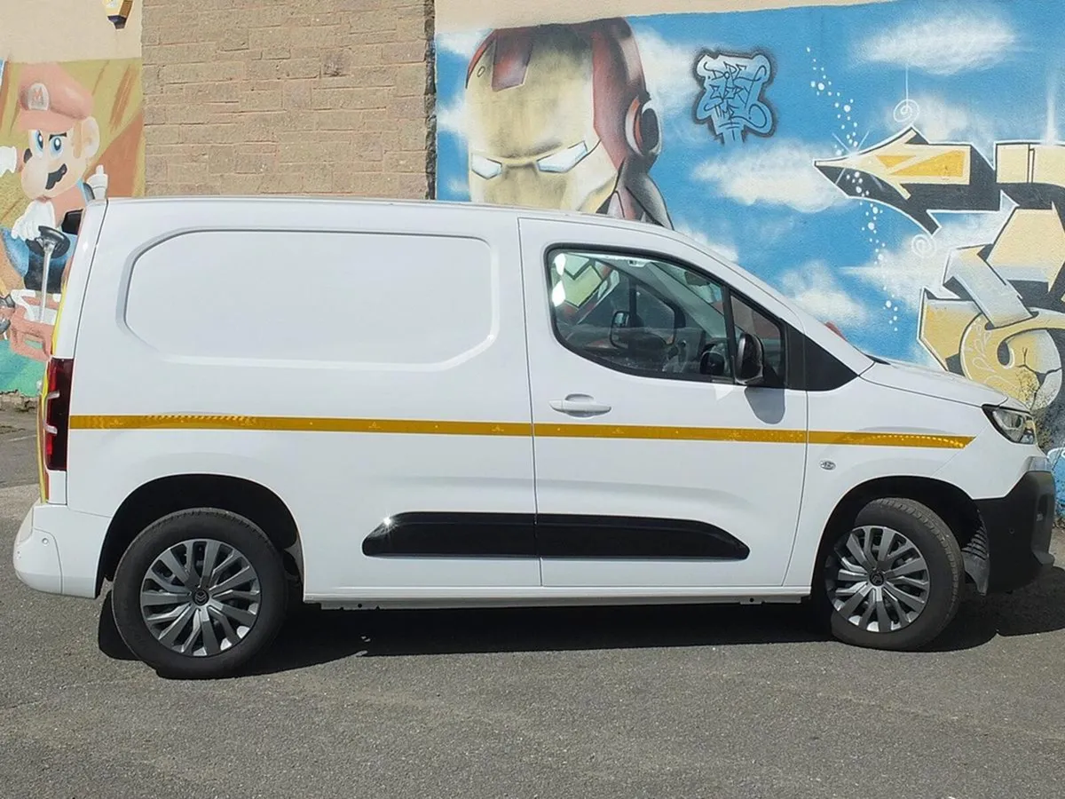 2024 Citroen Berlingo Panel Van - Image 1