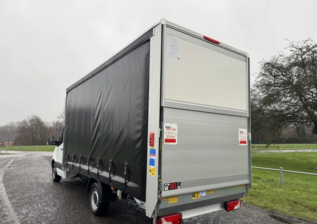 2023 Mercedes-Benz Sprinter Curtainsider Van - Image 4