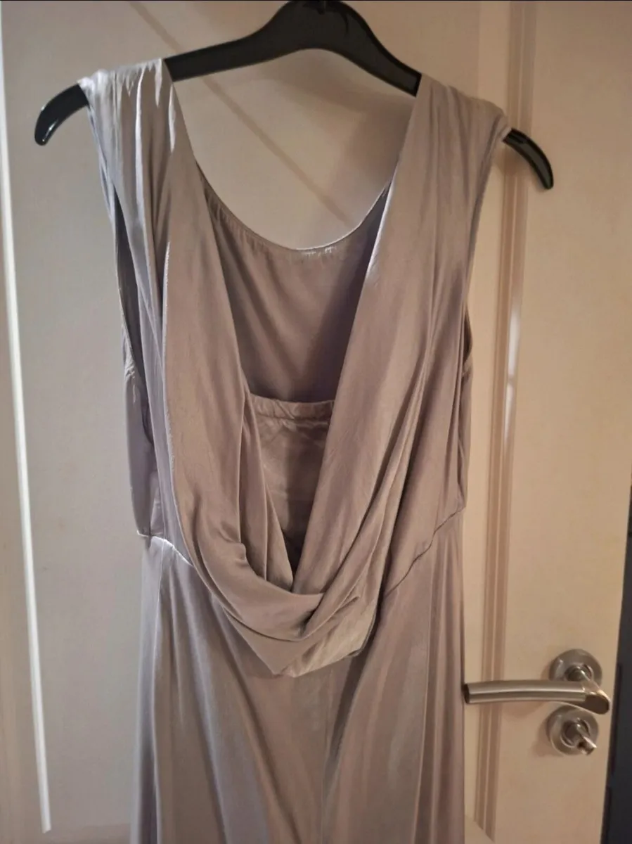 STUNNING Ghost Evening dress/bridesmaid dress. - Image 3