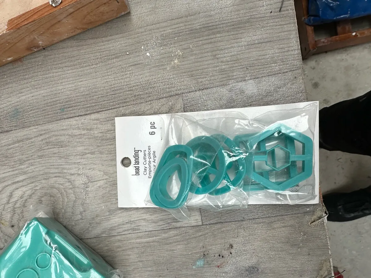 Clay cutters, bead maker and clay hoop guides - Image 2