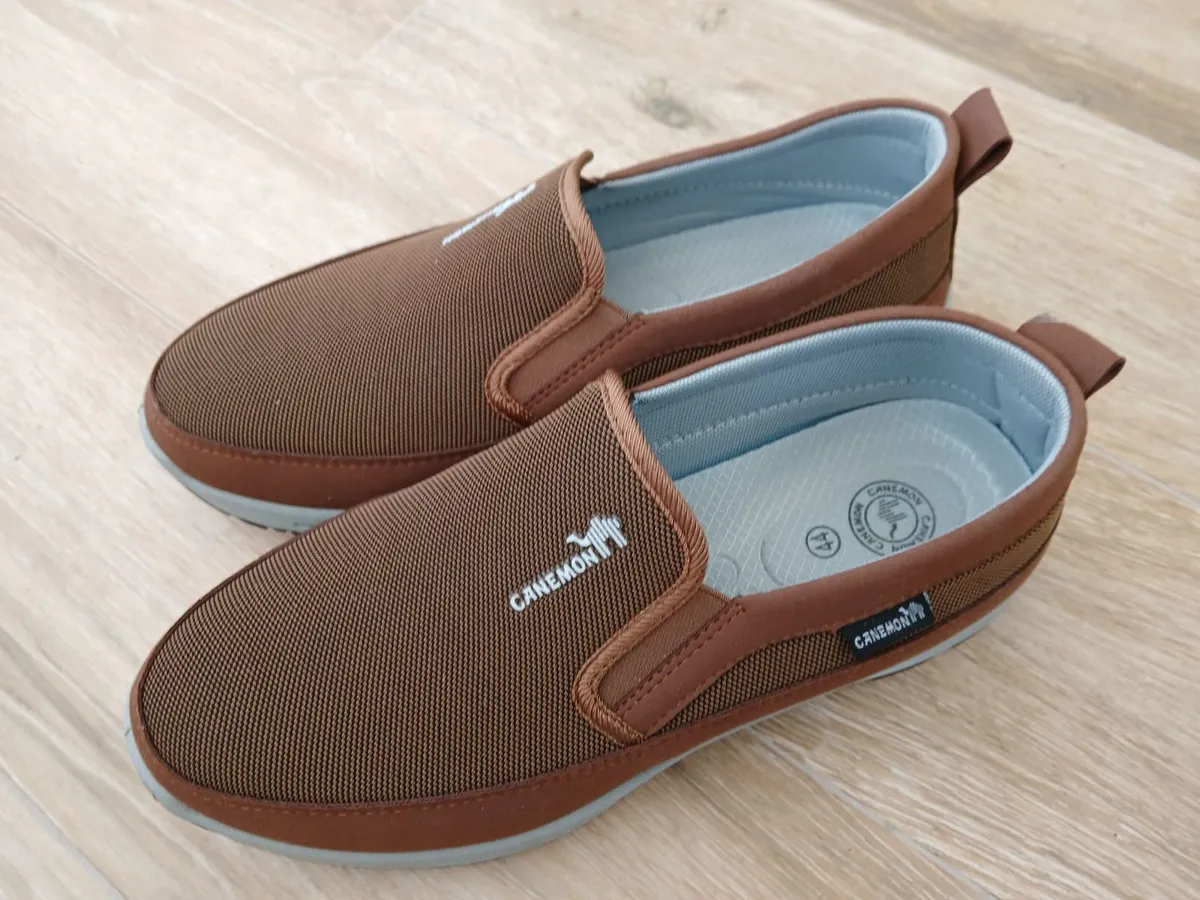 2 pairs of shoos - Image 3