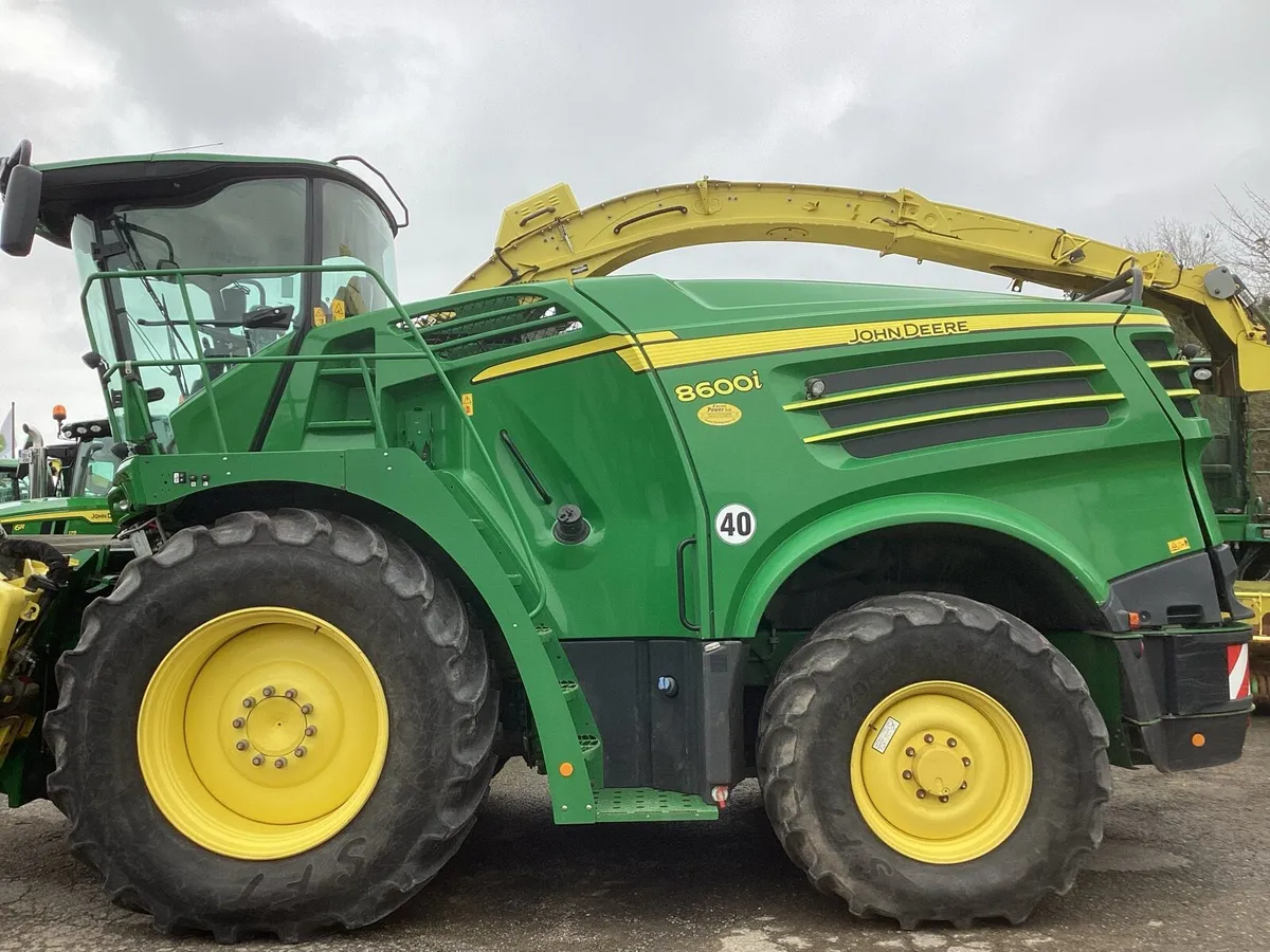 John Deere 8600 SPFH - Image 2