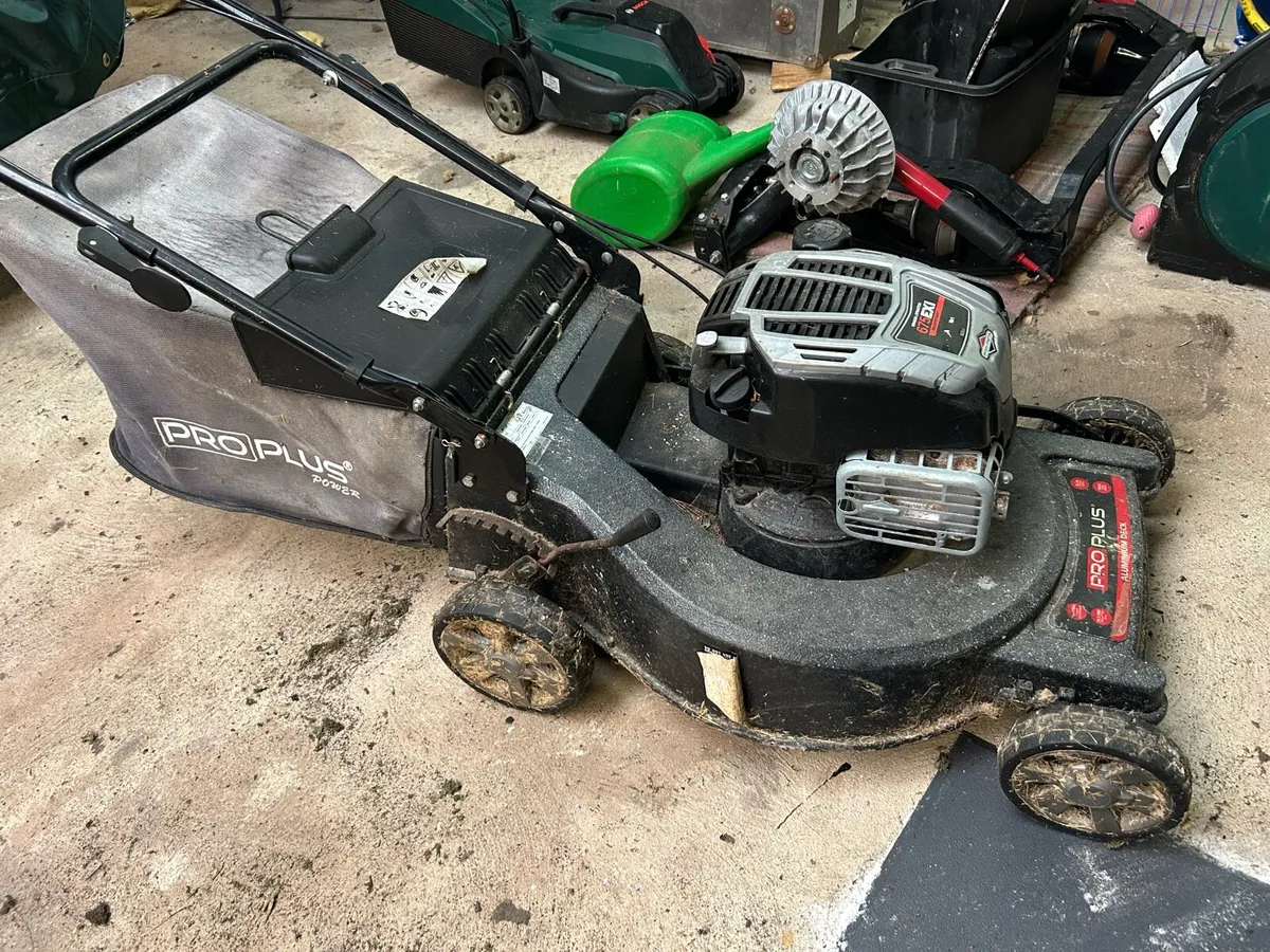 PROPLUS 56CM SELF PROPELLED PETROL LAWNMOWER - Image 2