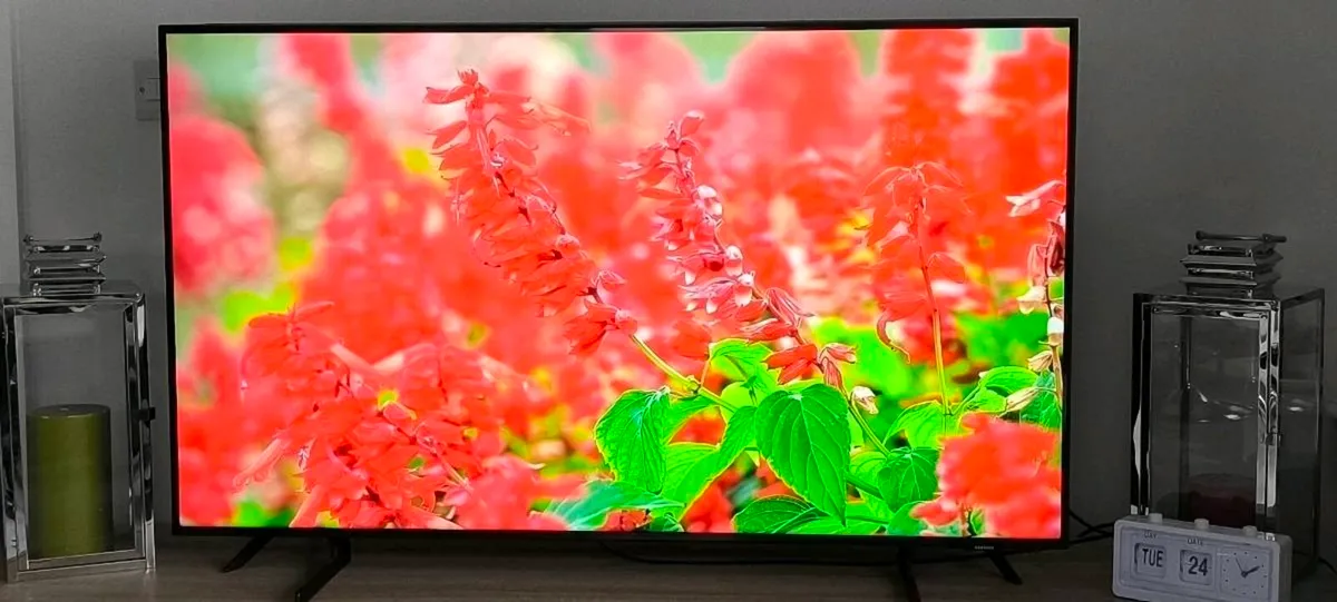 50"TV SAMSUNG, SMART,4K,HDR - Image 2