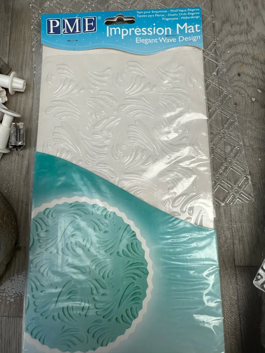 New wave and zebra texture mats - Image 1