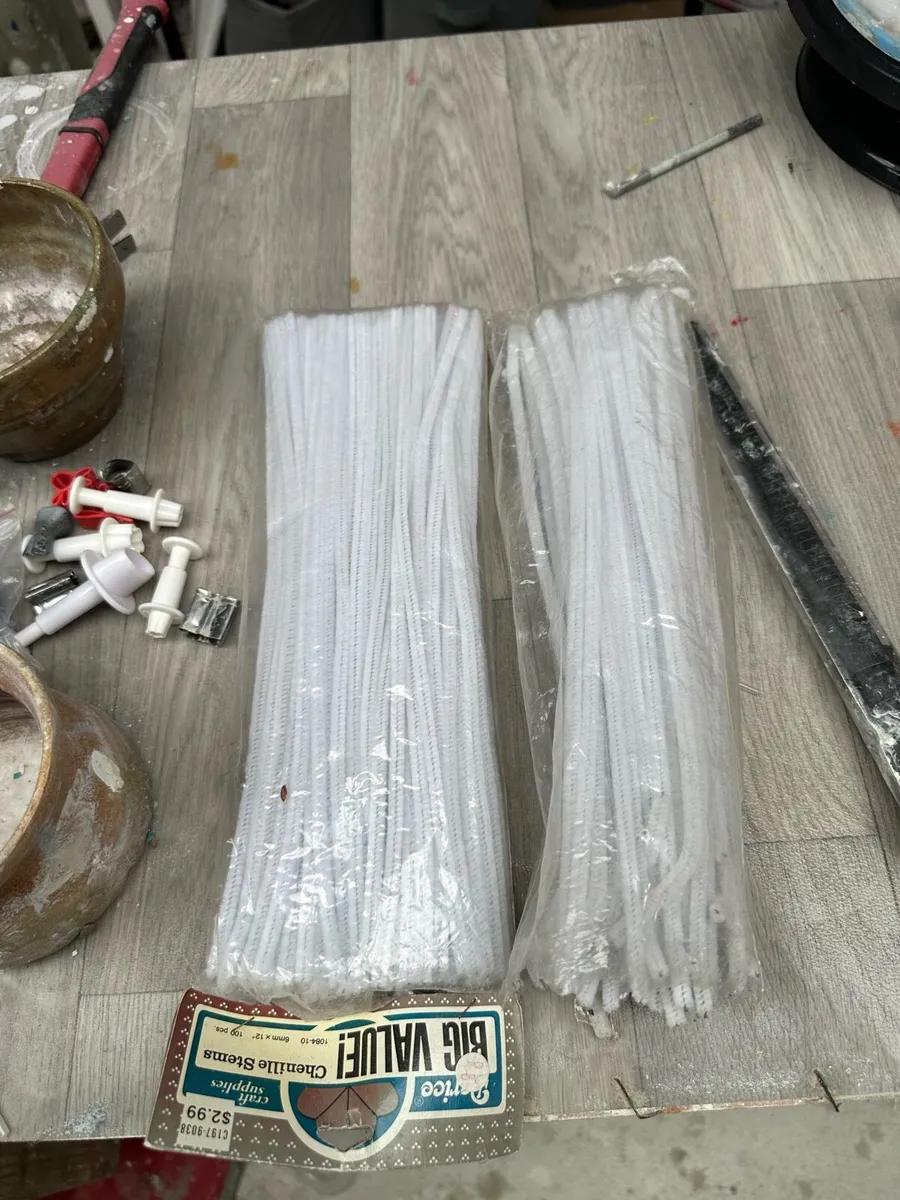 Closing home pottery studio - Image 2