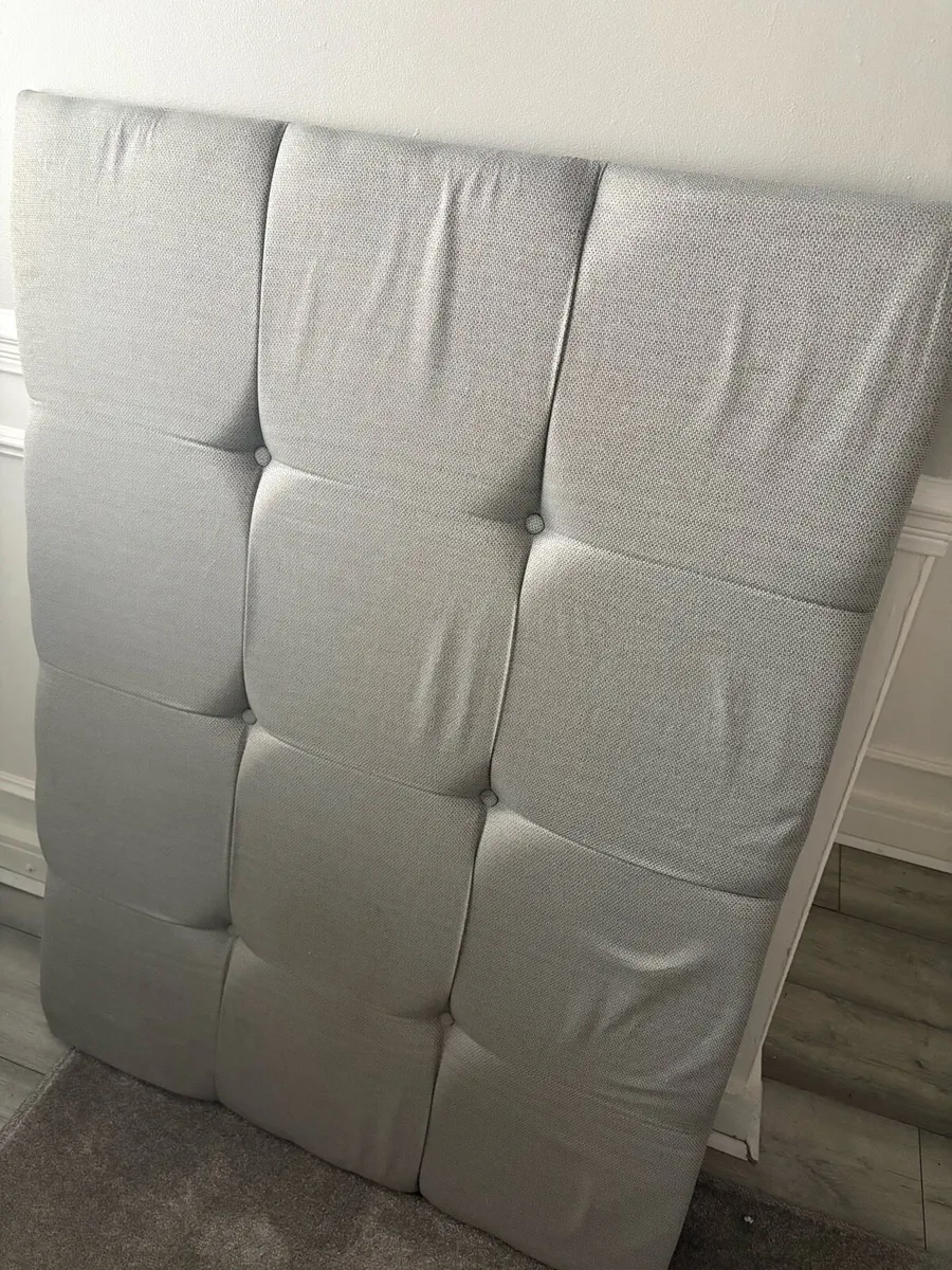 Free 4ft double bed with memory foam mattress - Image 4