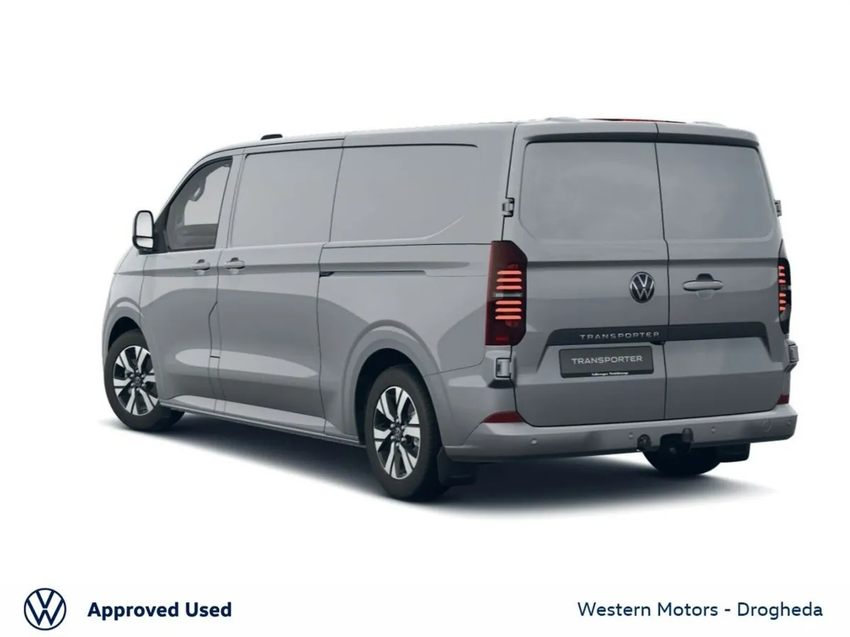 Volkswagen Transporter Highline LWB 2.0tdi A7F - Image 2