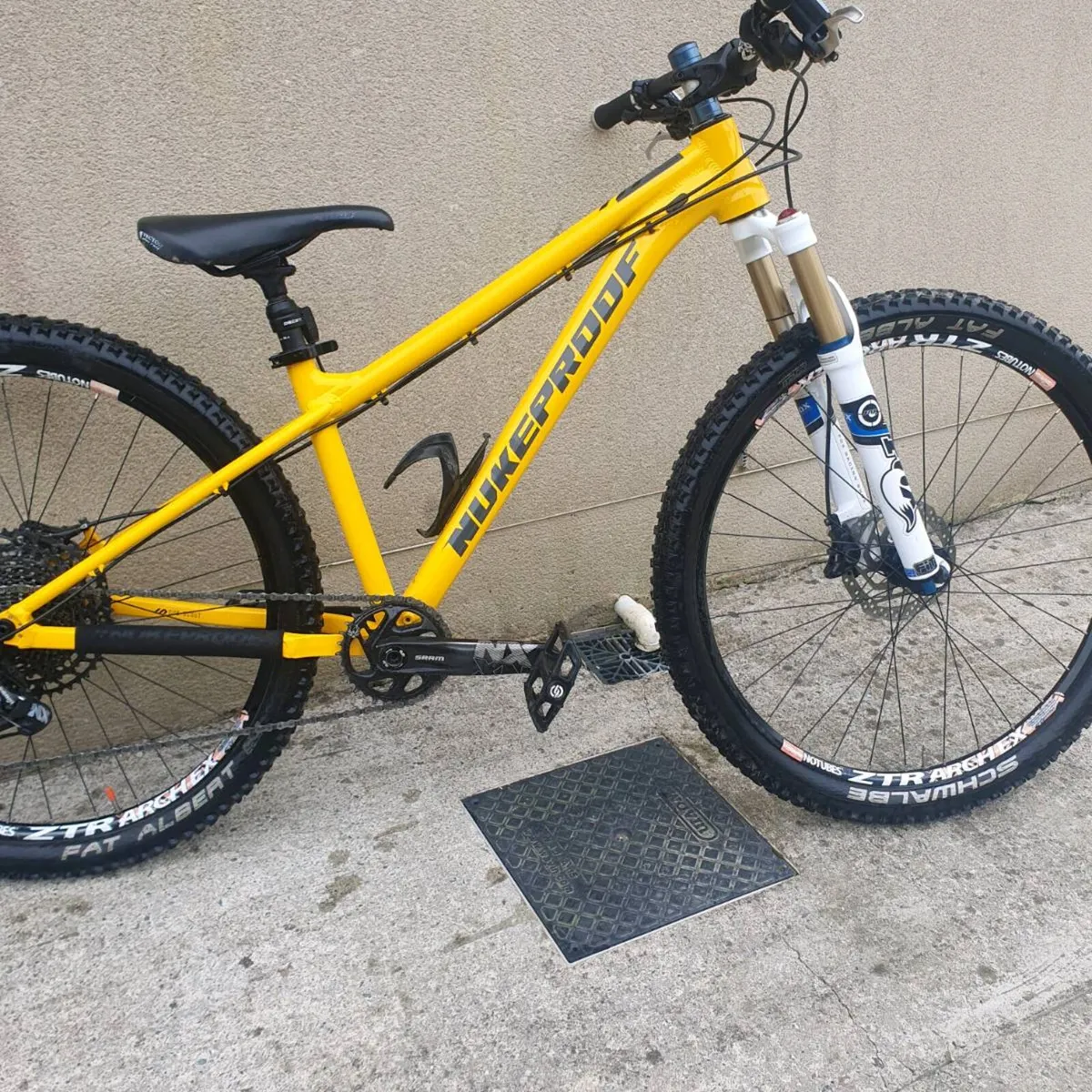 Nukeproof Cub Scout 26" MTB - Image 1