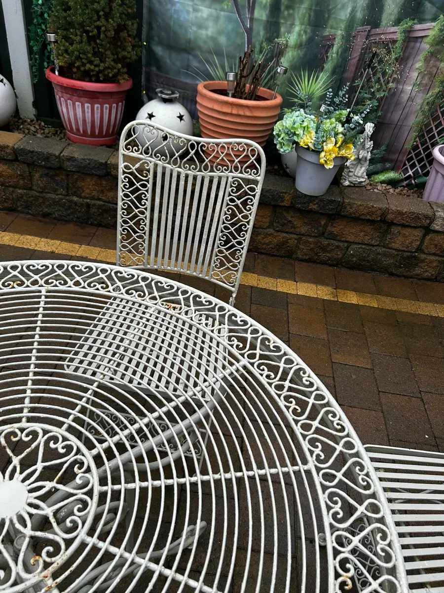Garden Table and Chairs - Image 3