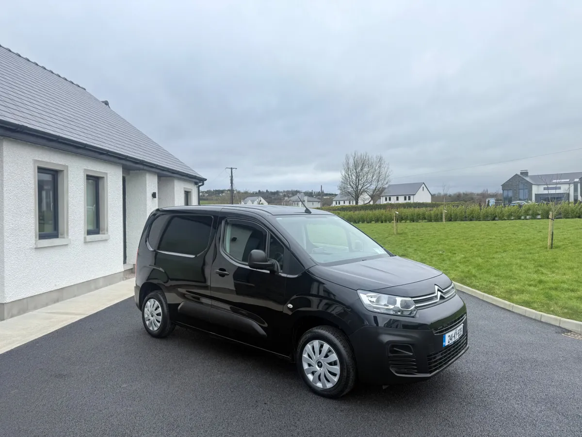 241 Citroen Berlingo 100Bhp Enterprise NO VAT - Image 2