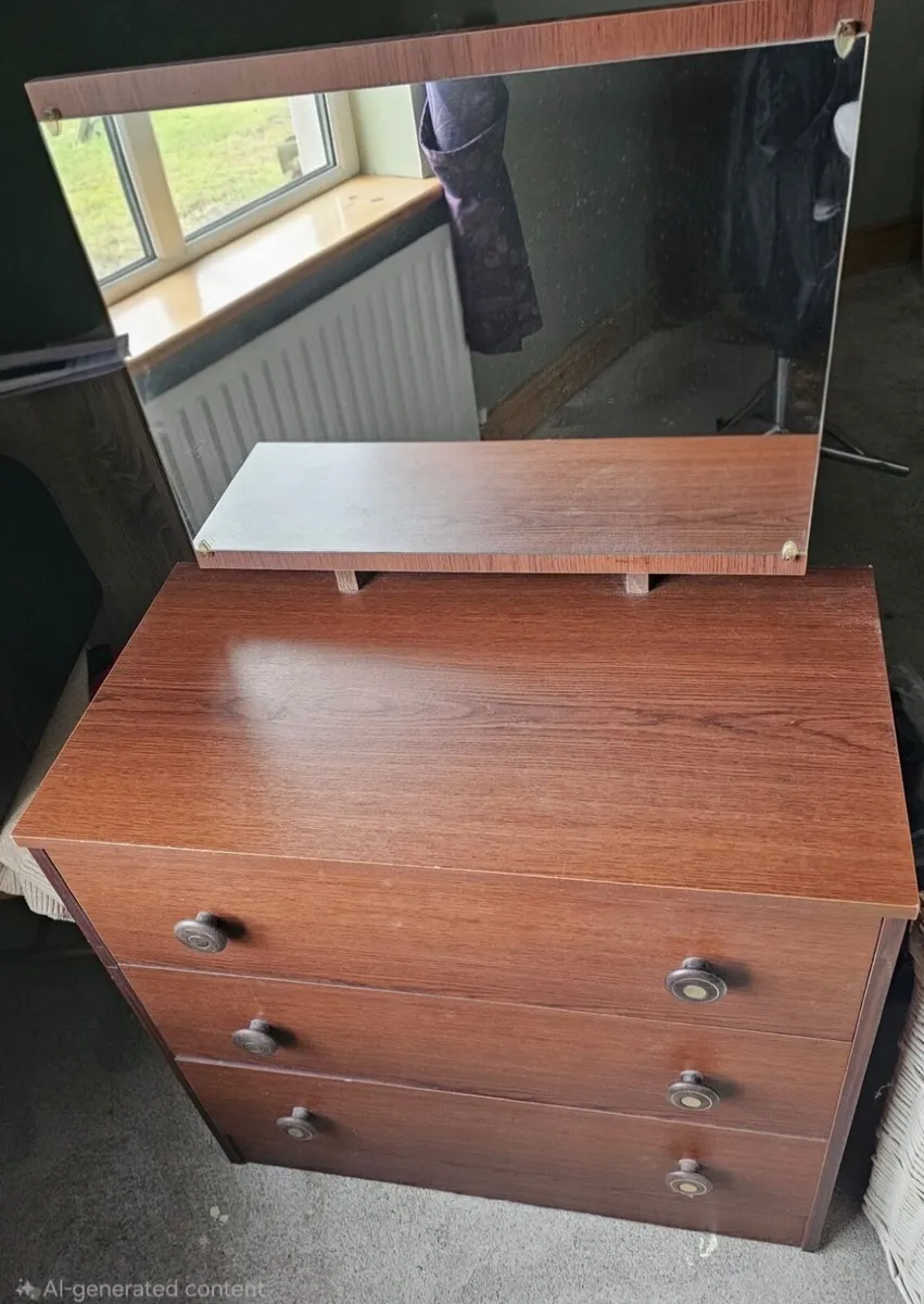 Chest of drawers and mirror - Image 2